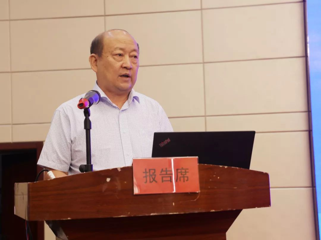 中国煤炭工业协会举办“无煤柱自成巷110/N00工法”开采技术交流研讨会